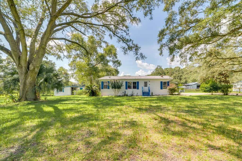 Pet-Friendly Ocala Vacation Rental w/ Patio!