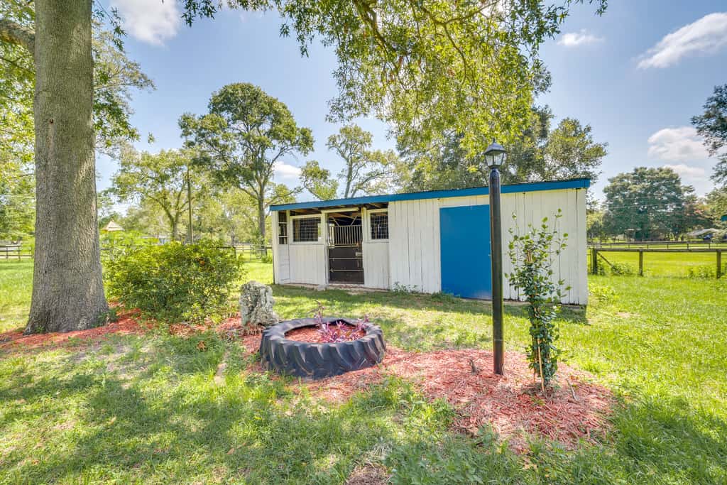 Pet-Friendly Ocala Vacation Rental w/ Patio!