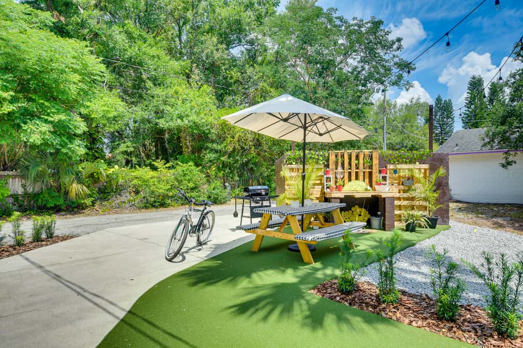 Walk to Historic Dtwn: Sanford Home w/ Gas Grill!