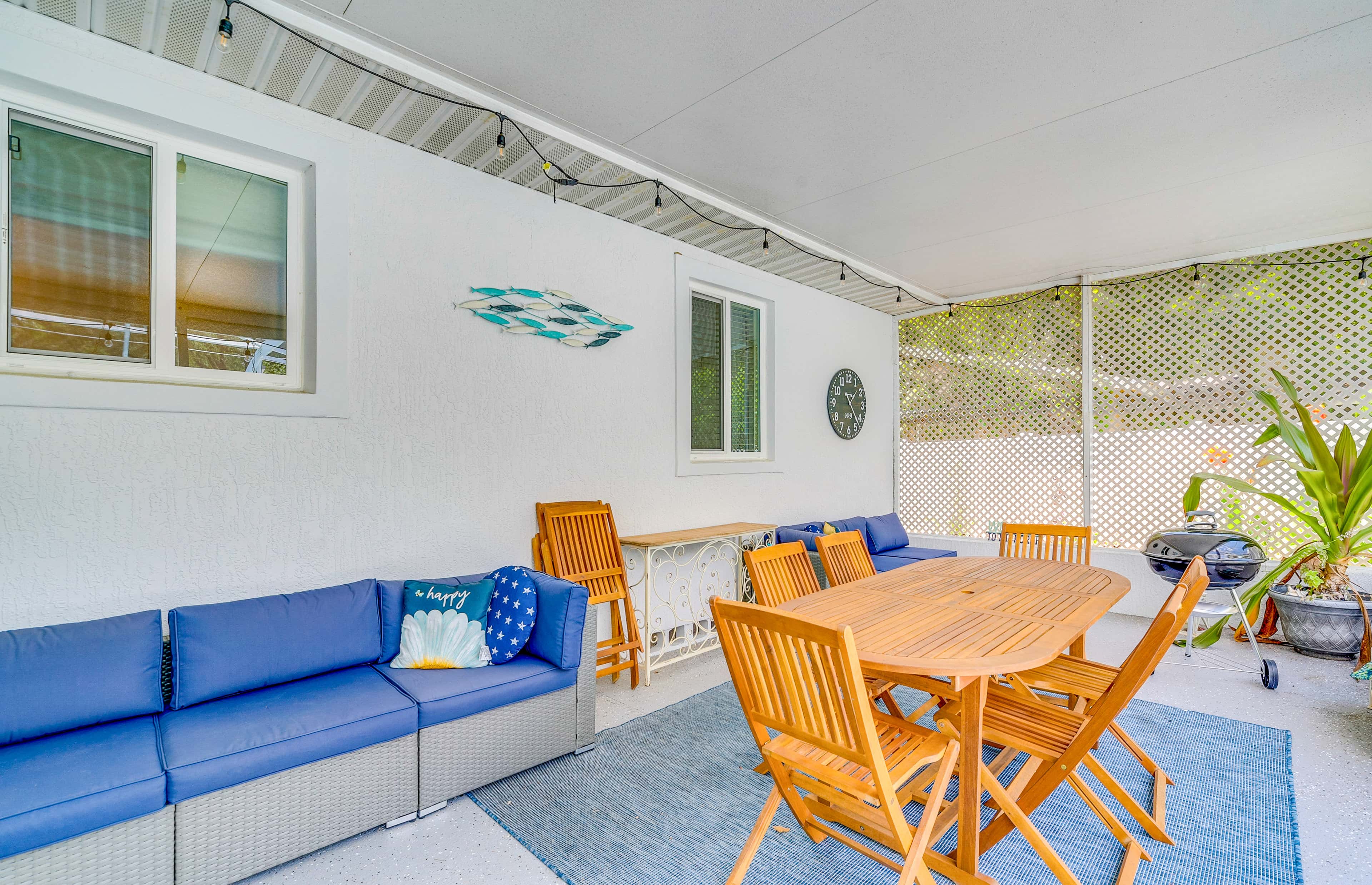 Ocala Retreat w/ Pool, Grill & Yard - Pets Welcome