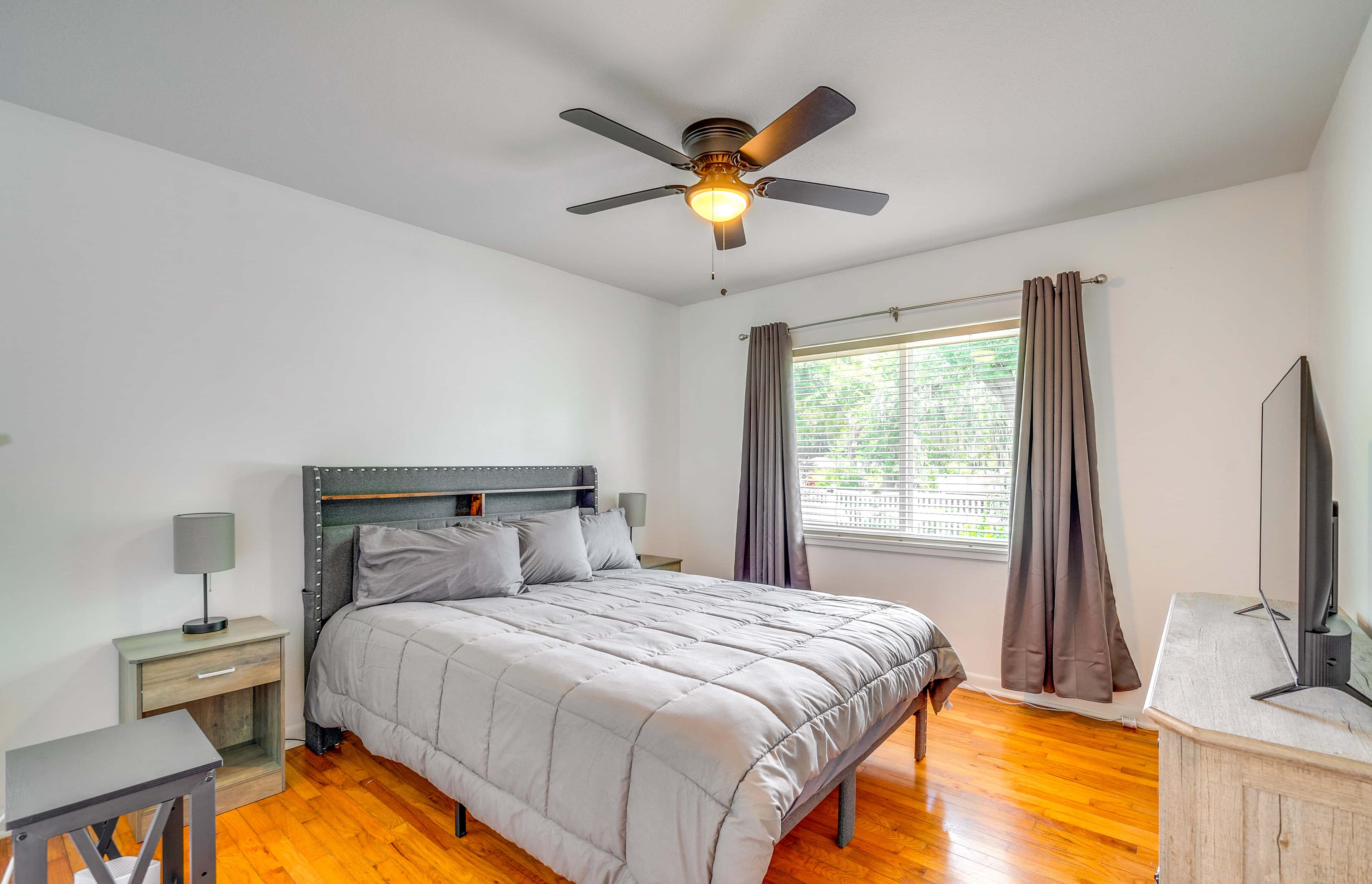 Ocala Retreat w/ Pool, Grill & Yard - Pets Welcome