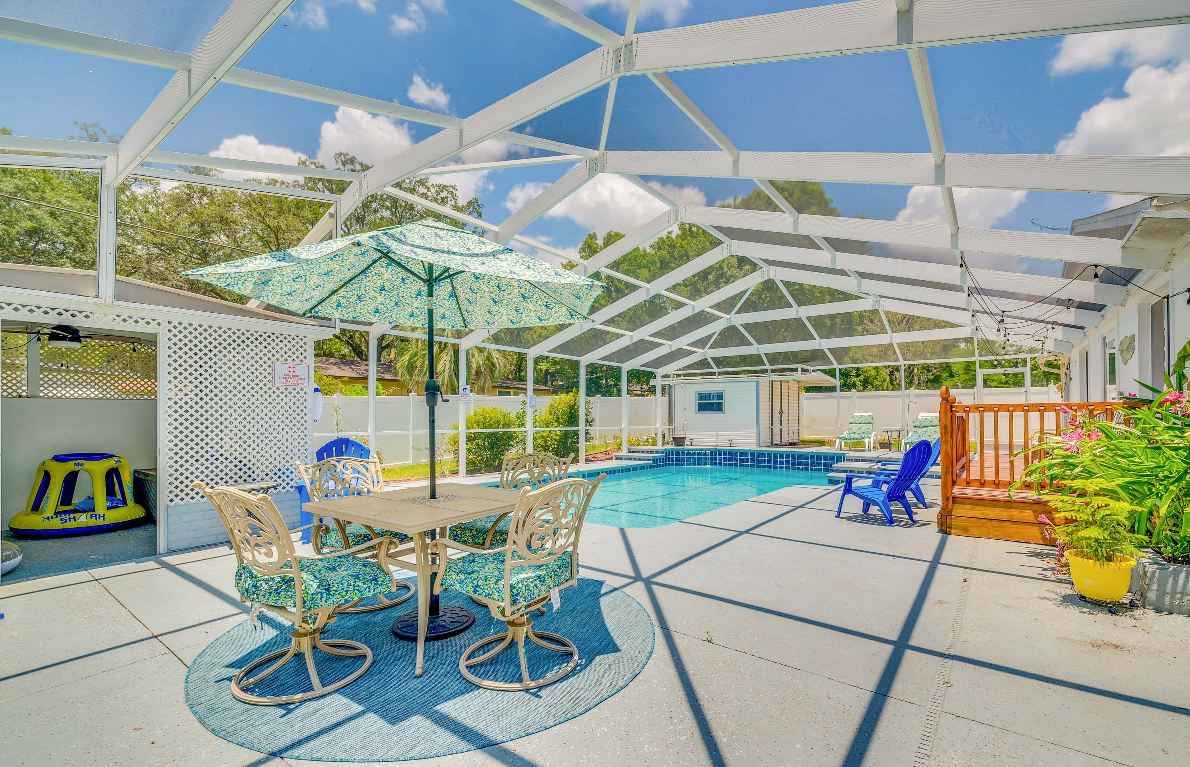 Ocala Retreat w/ Pool, Grill & Yard - Pets Welcome