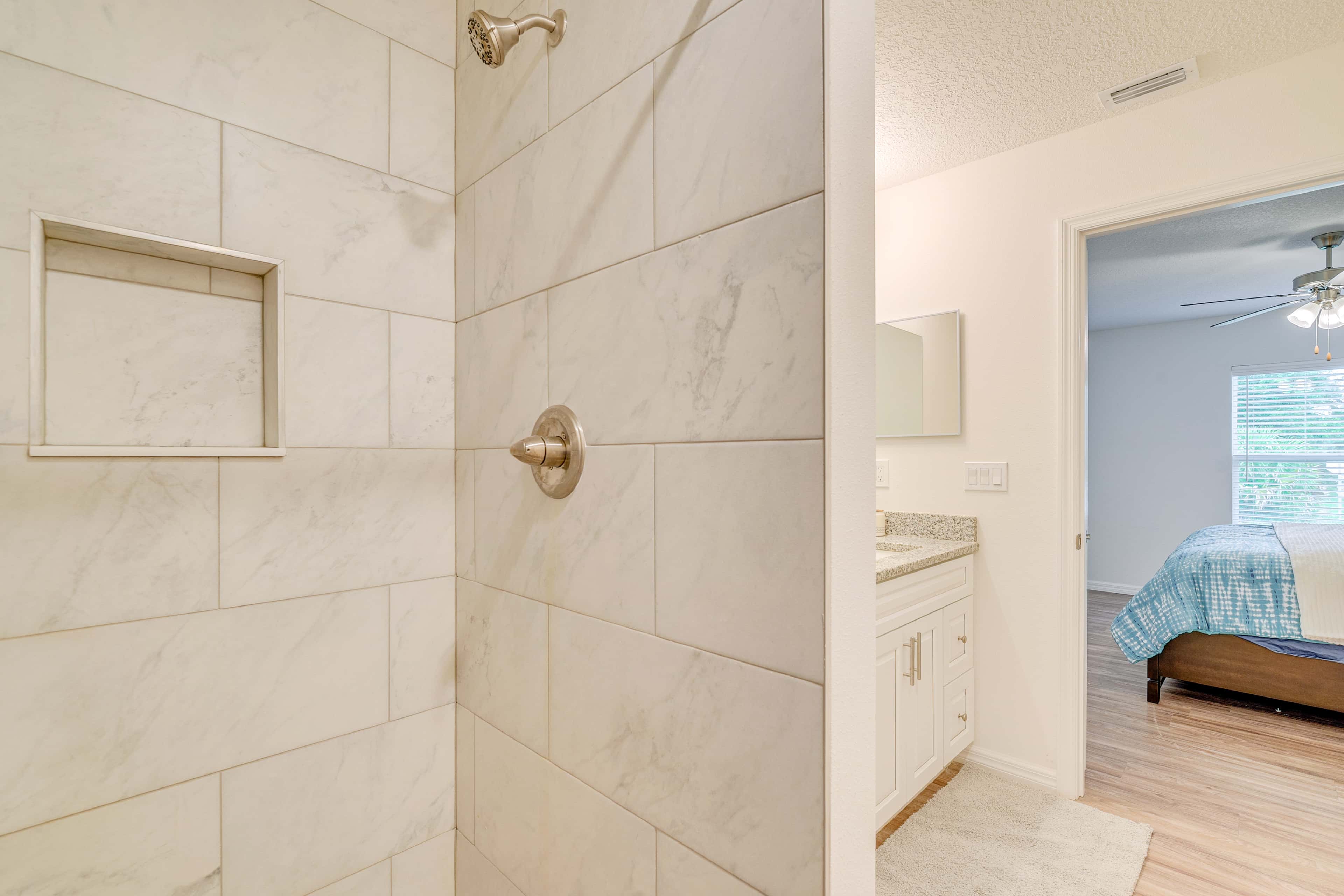 Near State Parks! Crystal River Home w/ Hot Tub