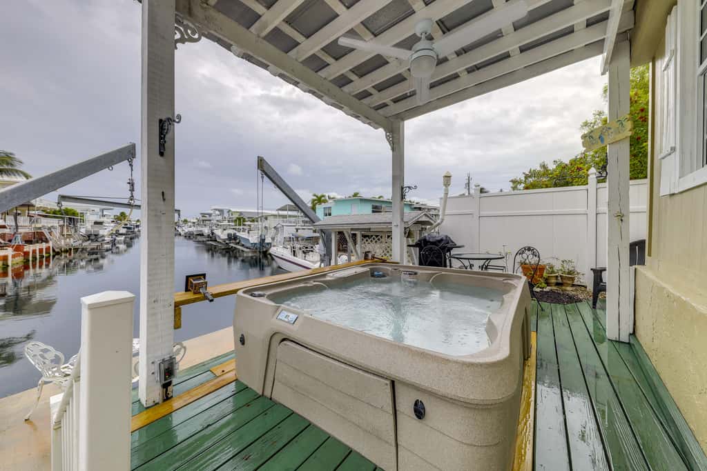 Waterfront Home w/ Private Hot Tub in Tavernier!