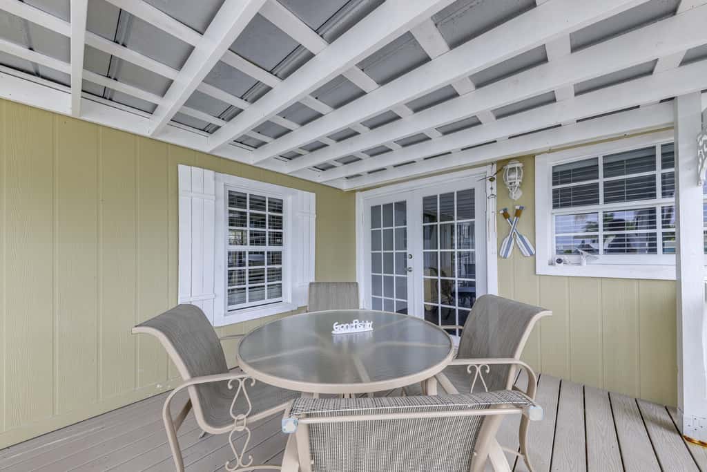 Waterfront Home w/ Private Hot Tub in Tavernier!