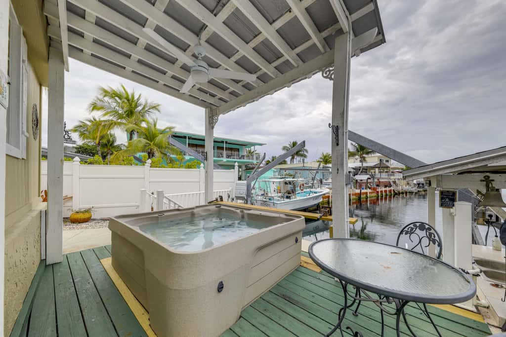 Waterfront Home w/ Private Hot Tub in Tavernier!