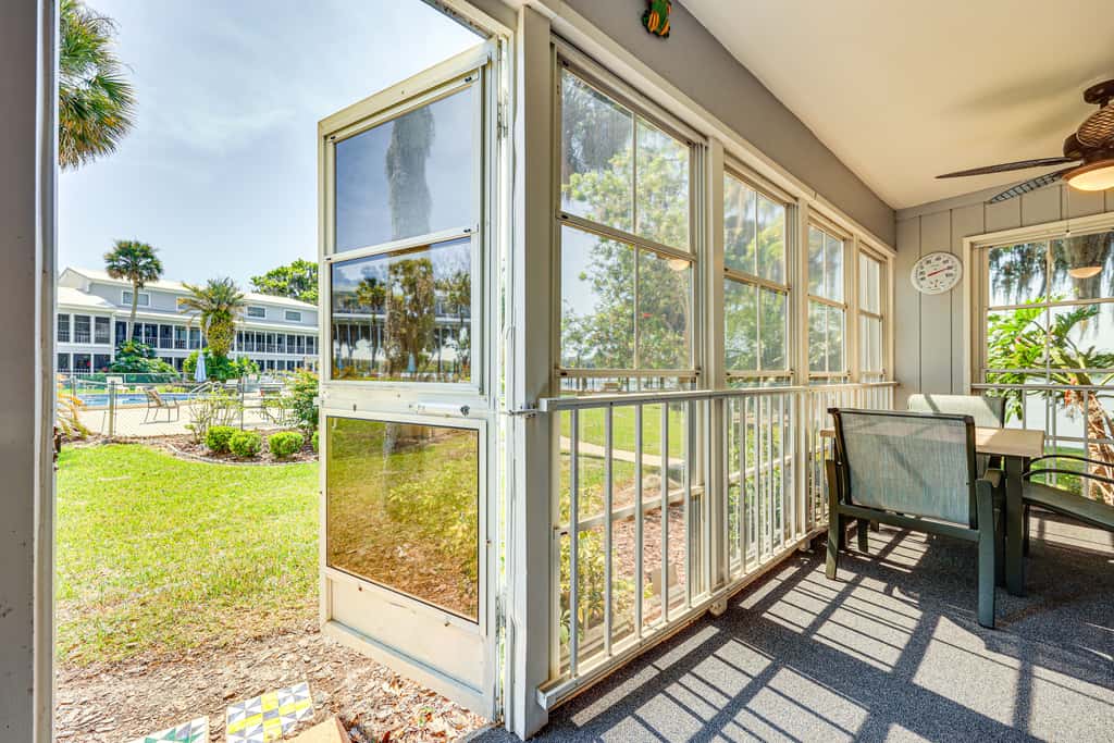 St Johns River Retreat in Welaka w/ Dock Access
