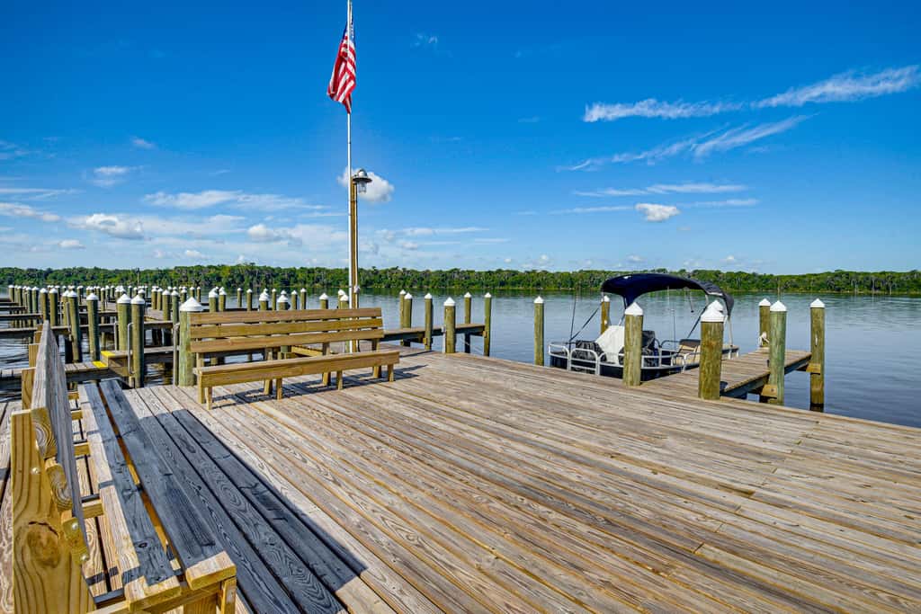 St Johns River Retreat in Welaka w/ Dock Access