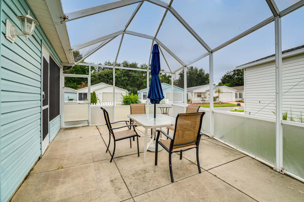 2BR Pet-Friendly Vacation Rental The Villages!