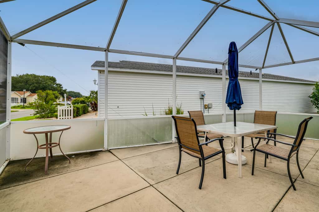 2BR Pet-Friendly Vacation Rental The Villages!