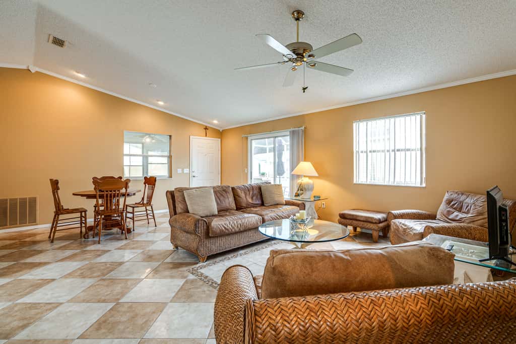 2BR Pet-Friendly Vacation Rental The Villages!