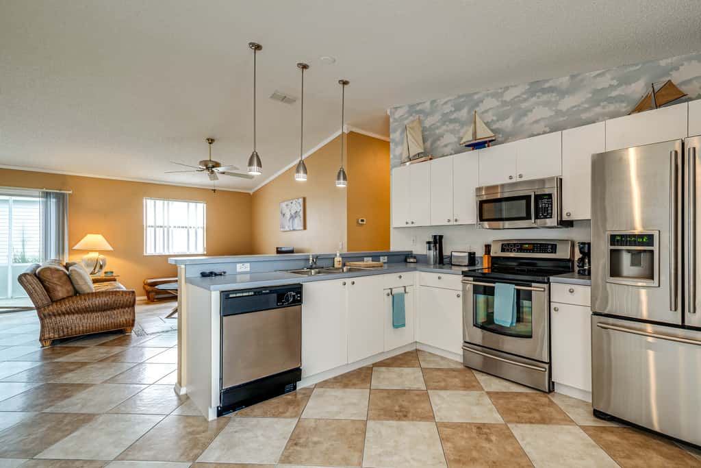 2BR Pet-Friendly Vacation Rental The Villages!