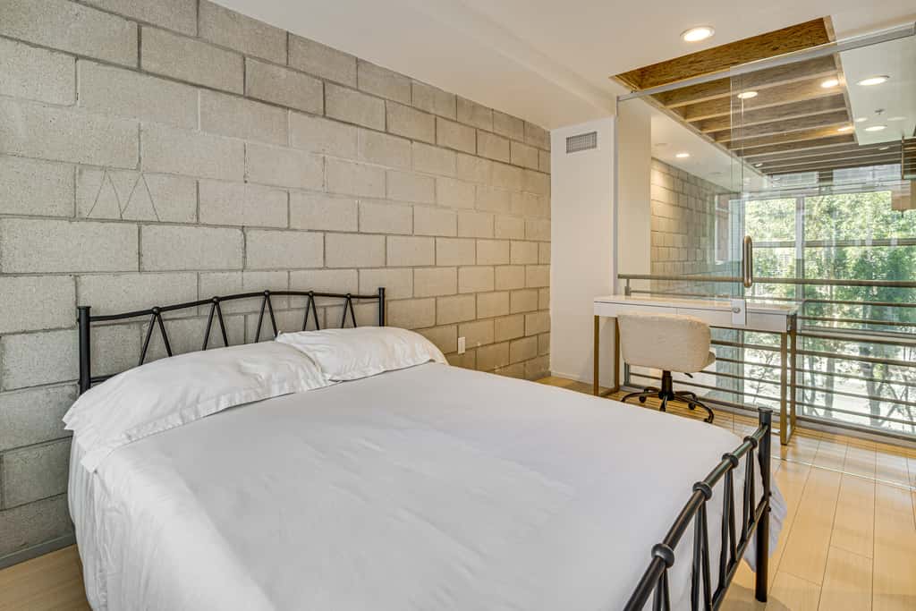 Walk to Universal Studios: Loft-Style LA Home