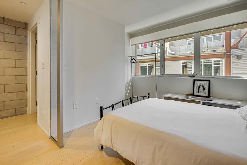 Walk to Universal Studios: Loft-Style LA Home