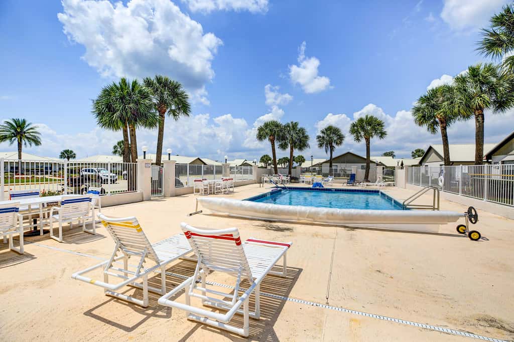 Sebring Fairway Villa | Golf, Lake, Track, & Pools