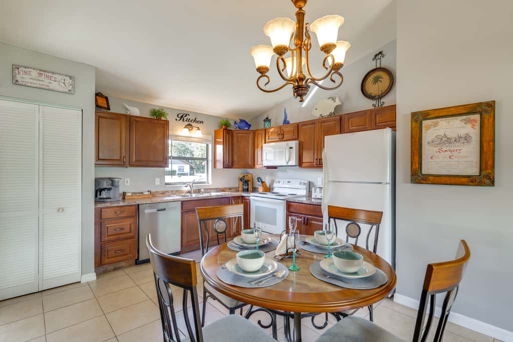 Sebring Fairway Villa | Golf, Lake, Track, & Pools