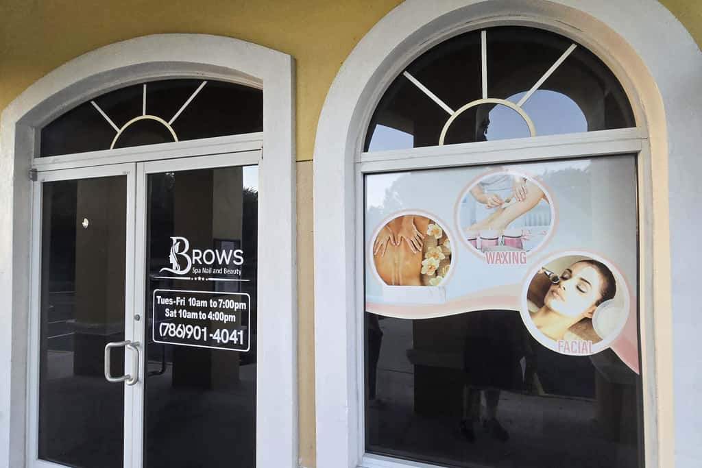 Pet-Friendly Davenport Townhome: 9 Mi to Disney!