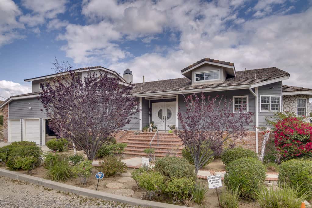 Pets Welcome! Simi Valley Home w/ Mtn & City View
