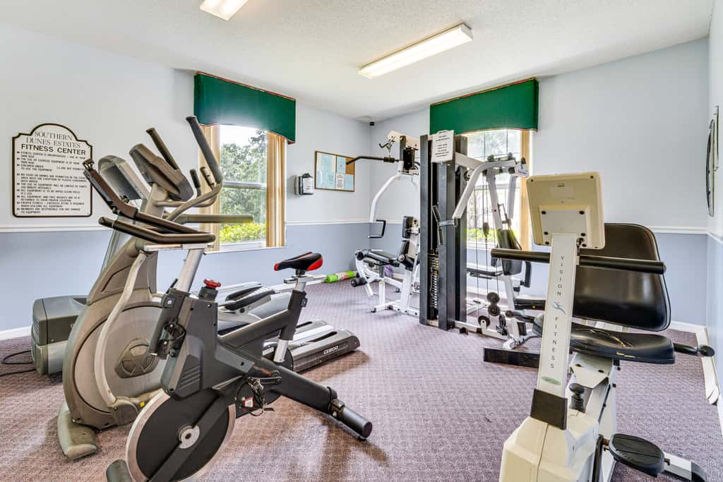 Sunny Cozy Mirage | Heated Pool | AC | Game Room