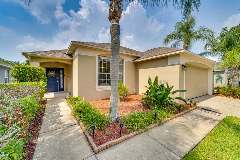 Sunny Cozy Mirage | Heated Pool | AC | Game Room