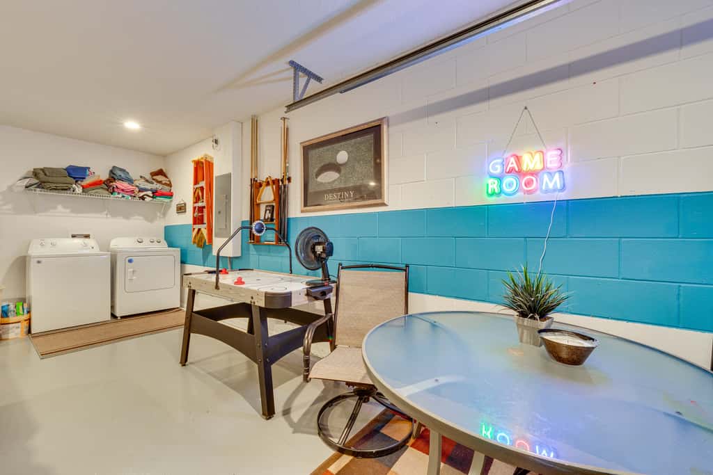 Sunny Cozy Mirage | Heated Pool | AC | Game Room