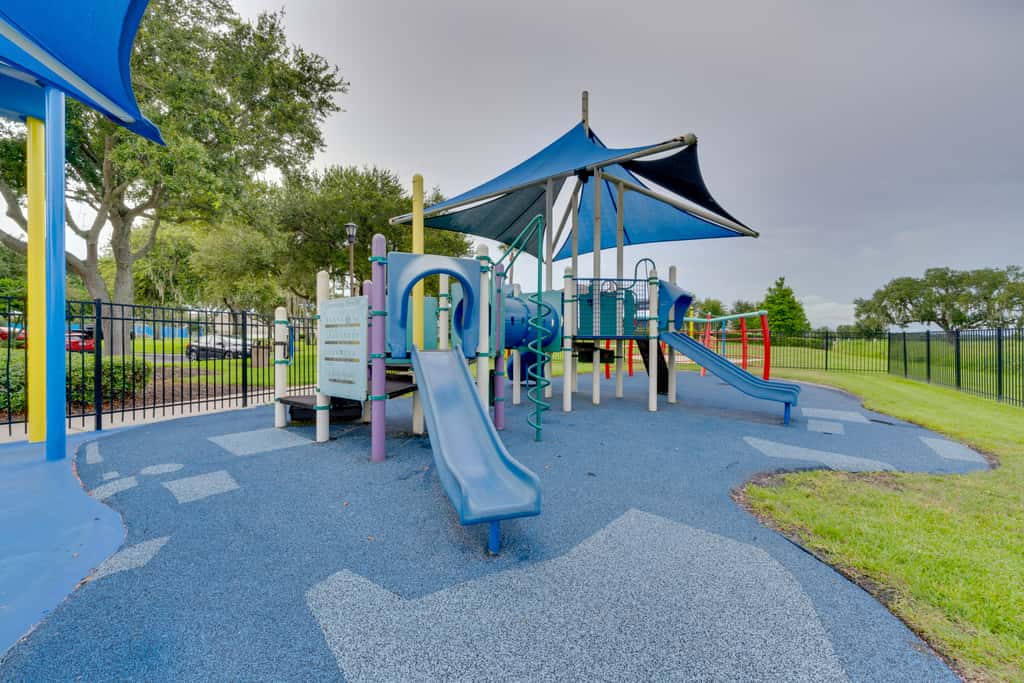 Pond Access & Grill! Group Escape, 19 Mi to WDW