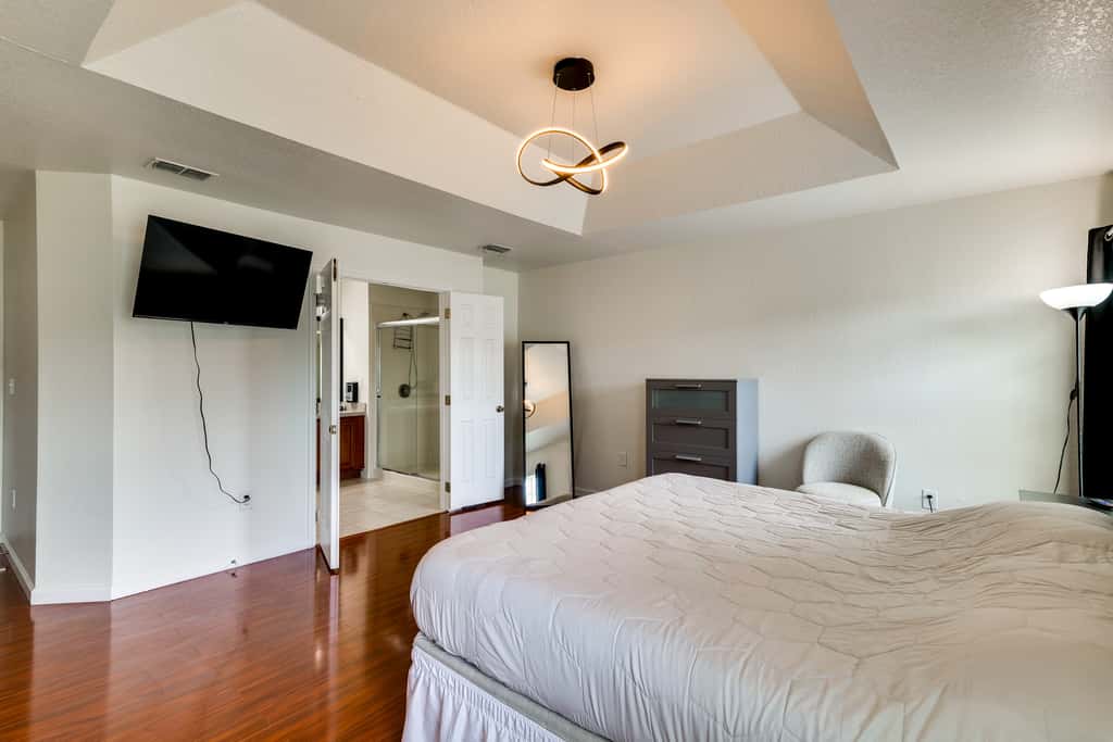 Pool, Hot Tub & Theatre Access: Kissimmee Gem