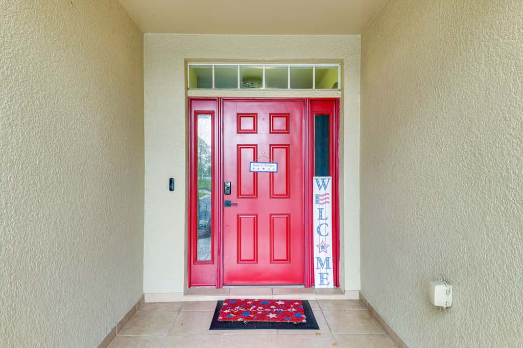 Pool, Hot Tub & Theatre Access: Kissimmee Gem
