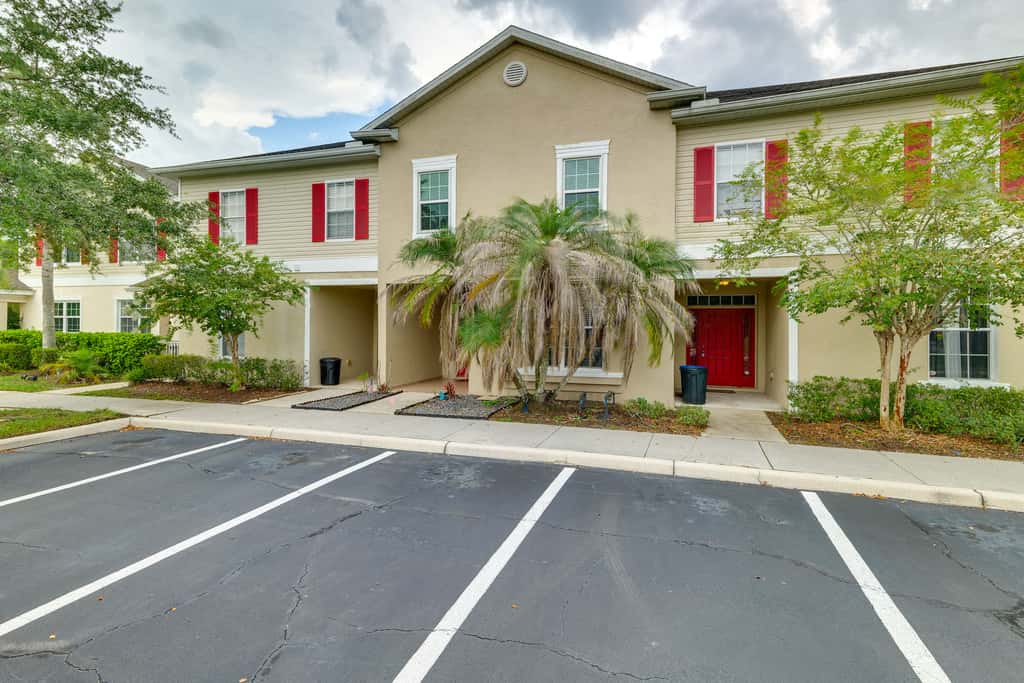 Pool, Hot Tub & Theatre Access: Kissimmee Gem