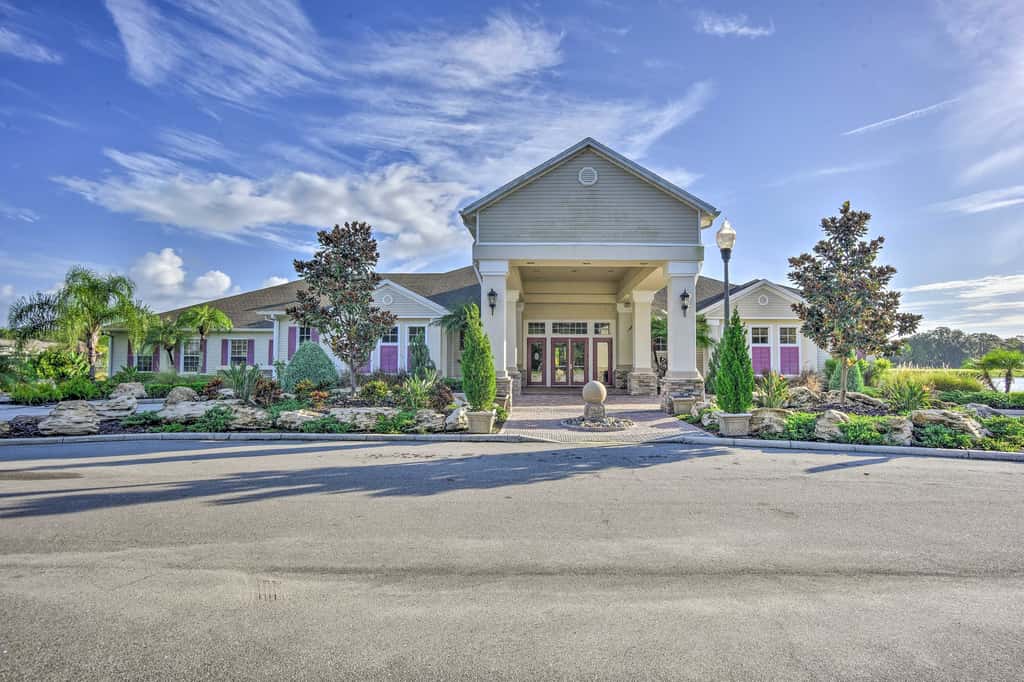 Pool, Hot Tub & Theatre Access: Kissimmee Gem