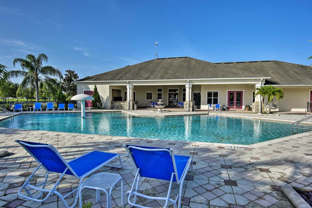 Resort Retreat w/ Outdoor Oasis: 13 Mi to Disney!