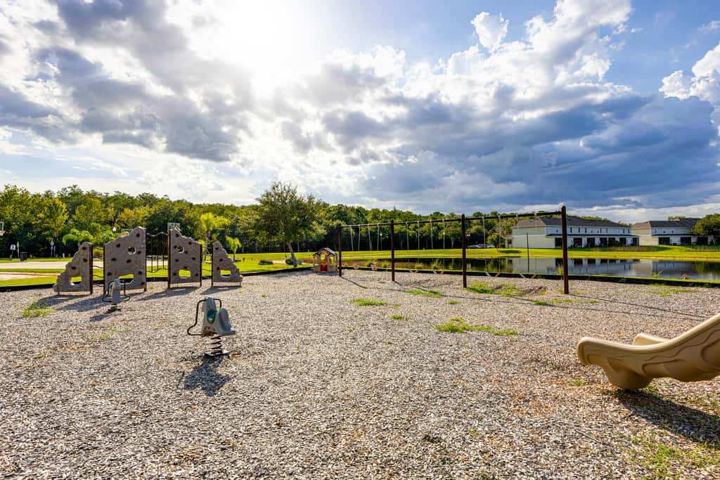 Resort Retreat w/ Outdoor Oasis: 13 Mi to Disney!