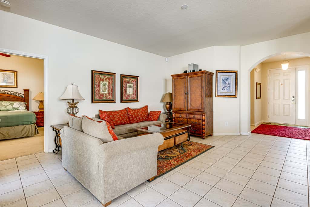Resort Retreat w/ Outdoor Oasis: 13 Mi to Disney!