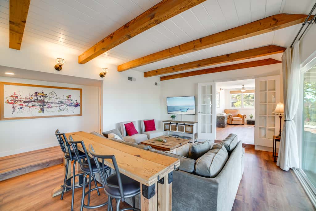 Spacious Riverside Farmhouse, Perfectly Located