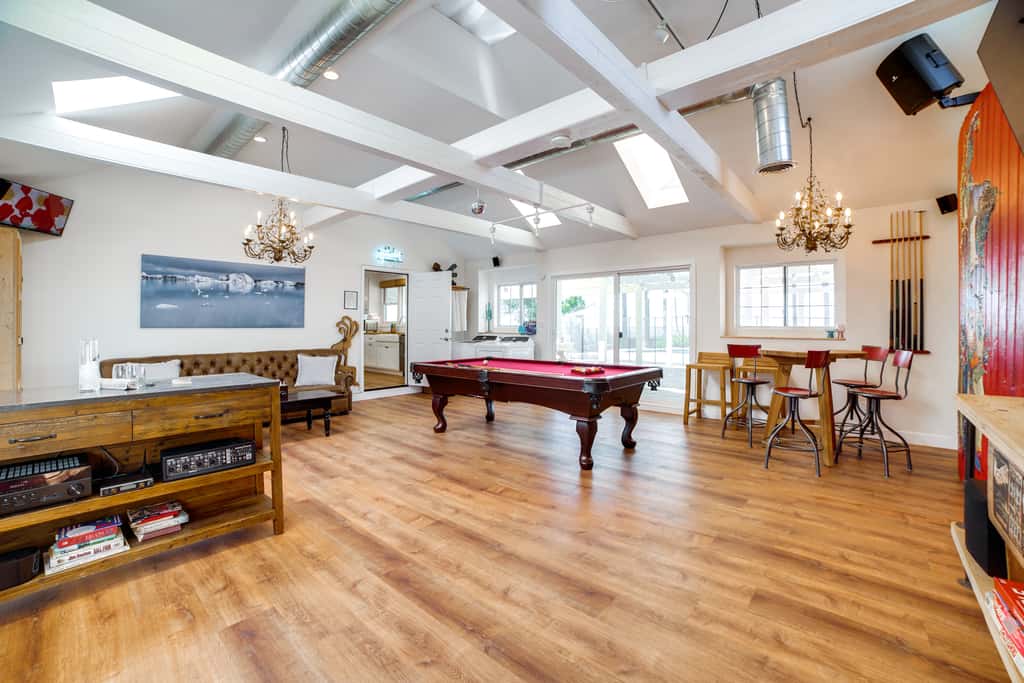 Spacious Riverside Farmhouse, Perfectly Located