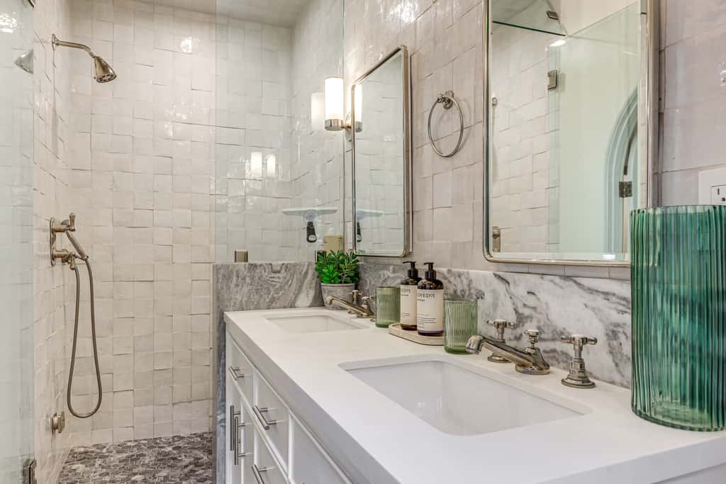 Pool & Speakeasy: Hollywood Hills Hideaway