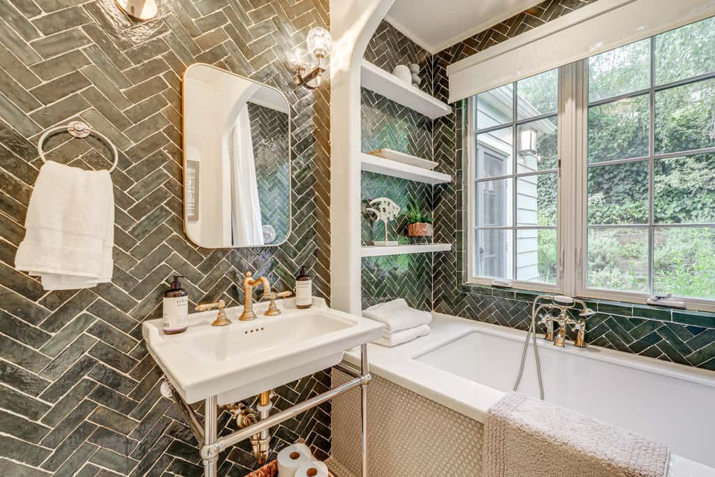 Pool & Speakeasy: Hollywood Hills Hideaway