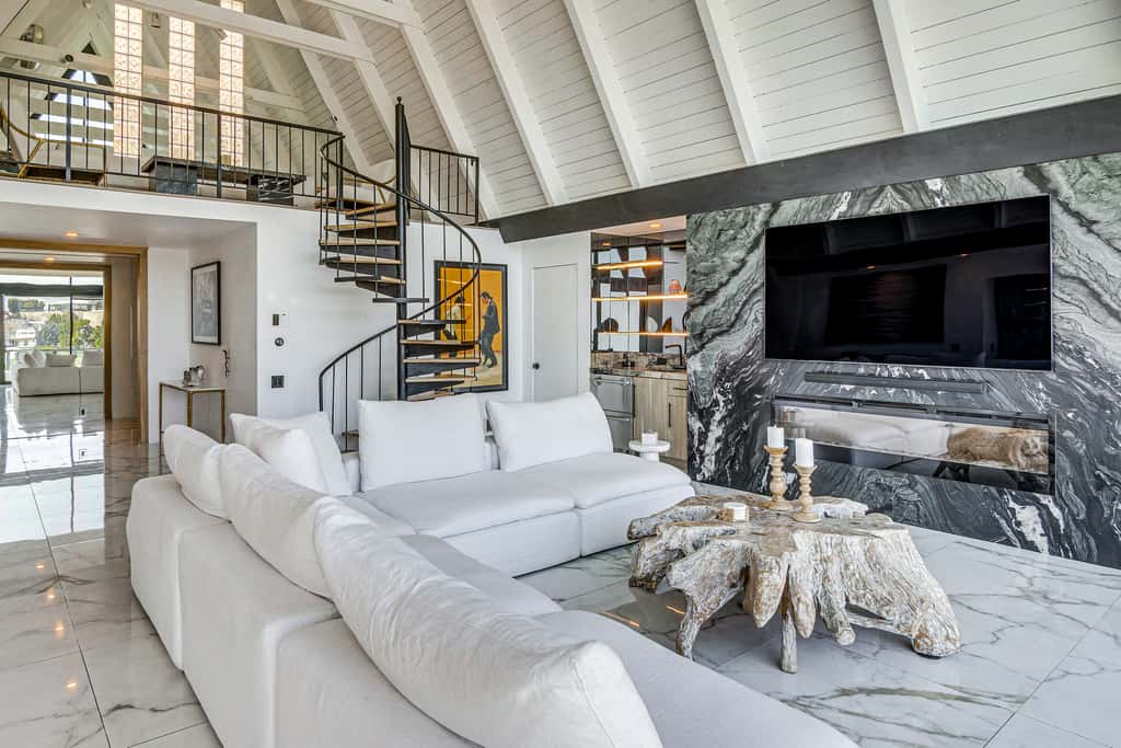 Luxe Hollywood Hills A-Frame: Iconic Former Venue!