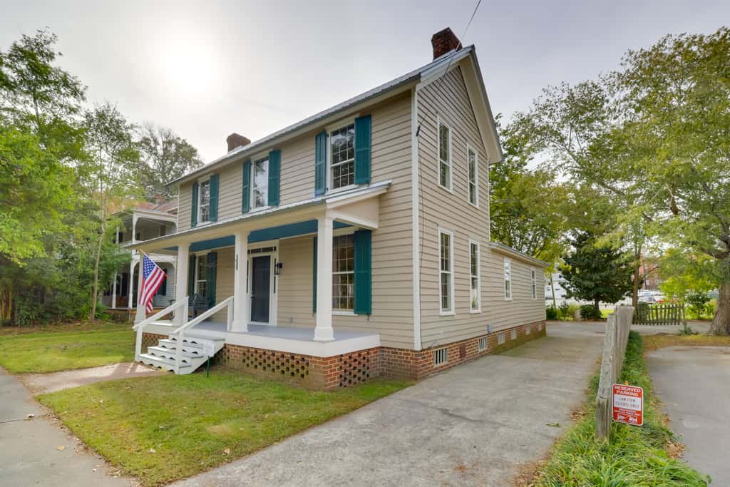 Walk to Downtown: Family Gem in Historic Edenton