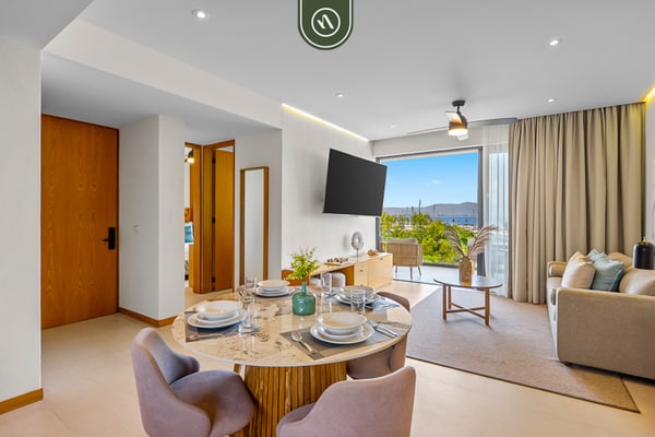 2BR/2BA Marina View Condo w/ King Bed, Rooftop Pool & Beach Club, La Cruz