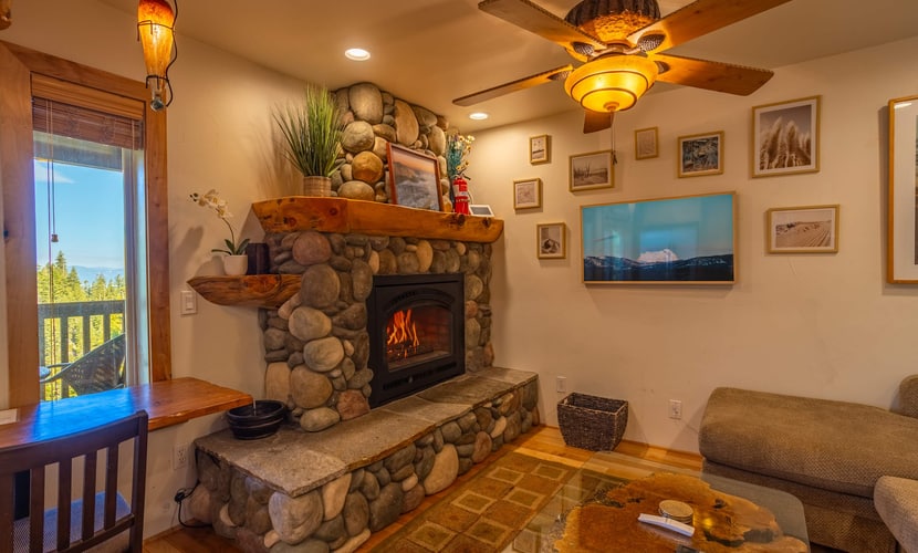 Walk to Heavenly Stagecoach Lift | Stunning Lake Views | Cozy Mountain Retreat
