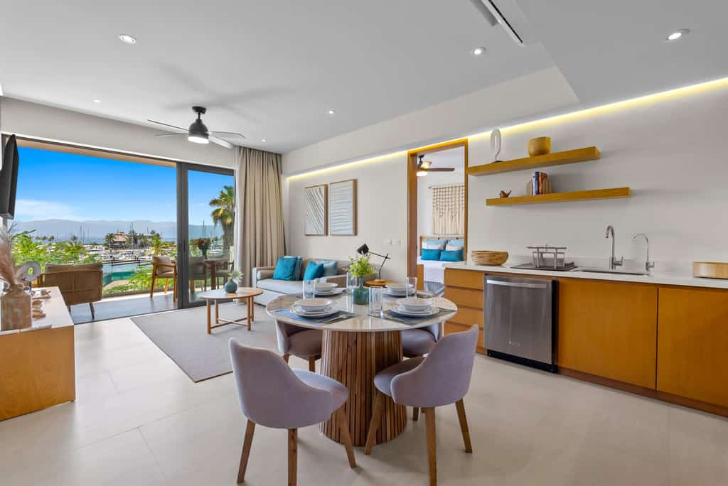 Modern 2BR Condo near Marina Riviera Nayarit | Rooftop Pool & Beach Club