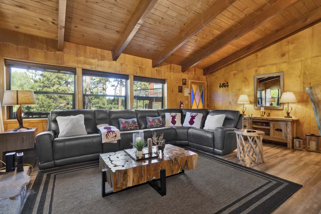 The Bear Foot Lodge # 2663