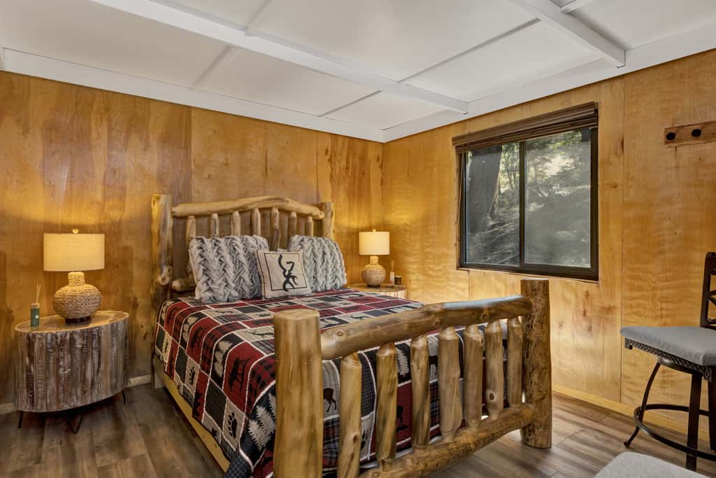 The Bear Foot Lodge # 2663
