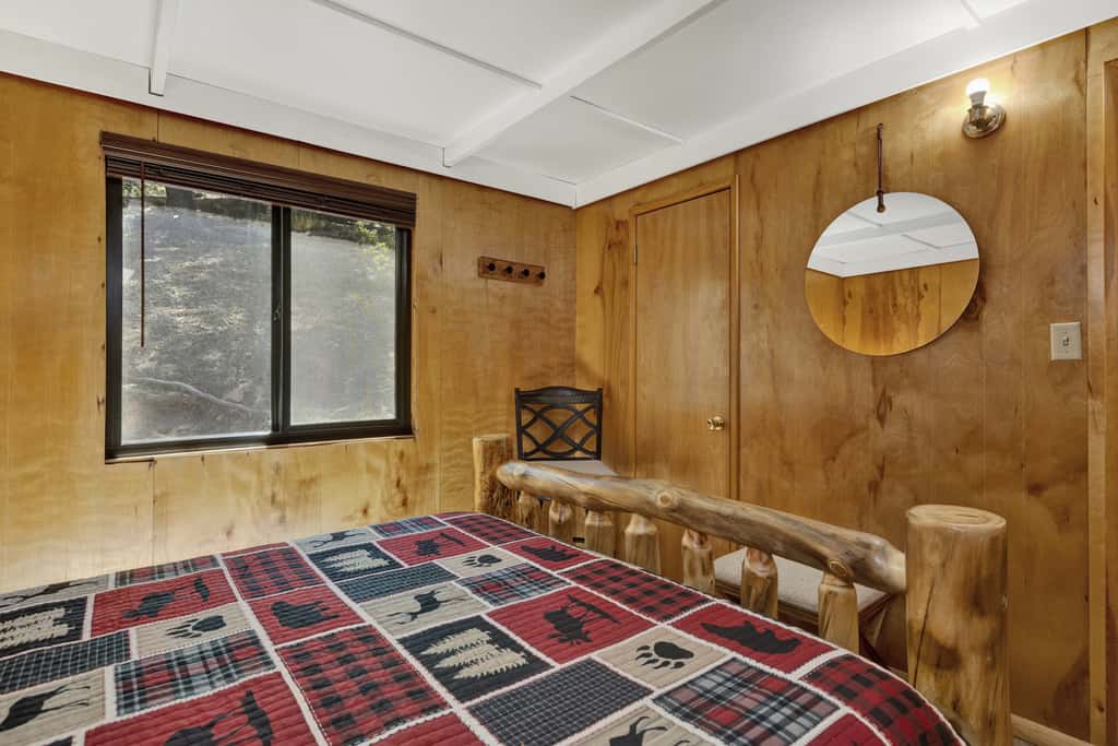 The Bear Foot Lodge # 2663