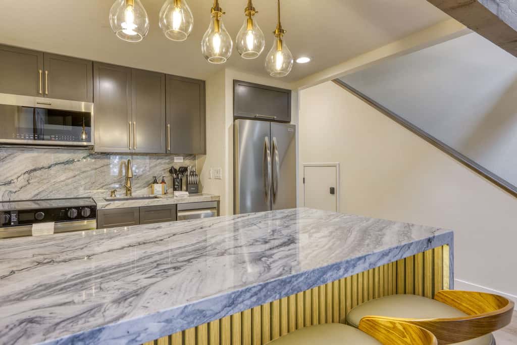 Modern Tahoe Retreat - Your Place to Unwind
