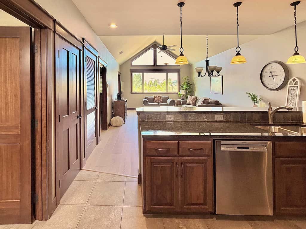 Cozy Riverstone Escape | Walkable CDA Location