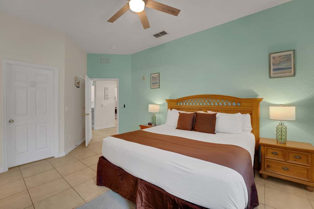 Tropical 2BR Bahama Bay Retreat Near Disney