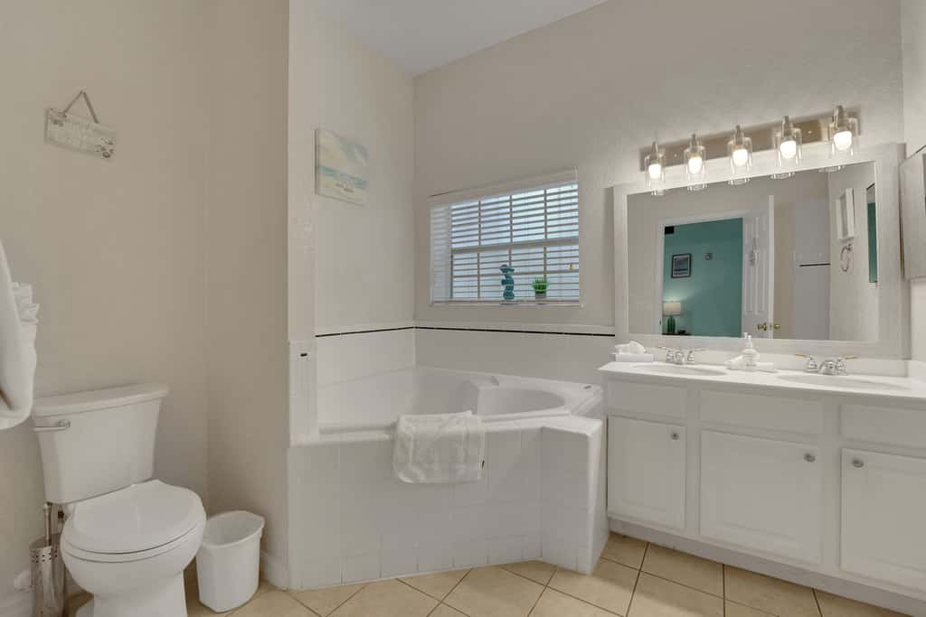 Tropical 2BR Bahama Bay Retreat Near Disney
