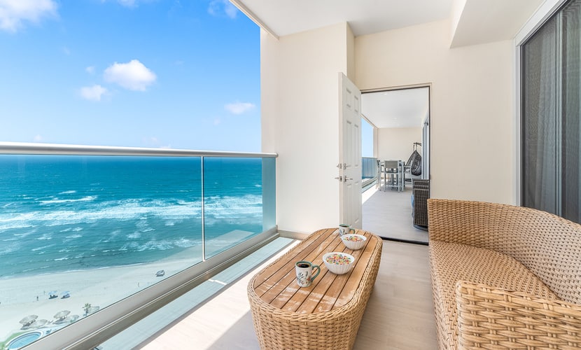 Verano 1601 – Spacious Corner Condo